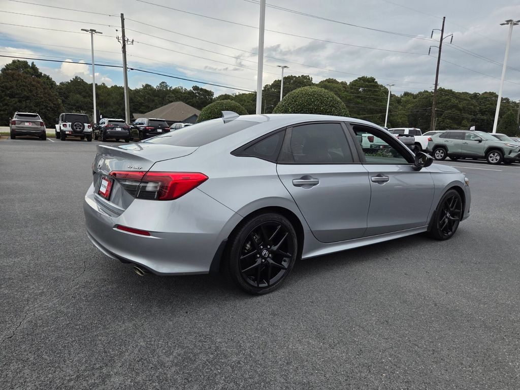 Used 2024 Honda Civic Sport image 10