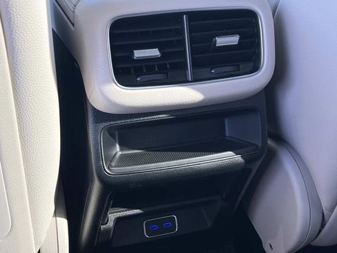 Certified 2025 Mercedes-Benz GLE 350 4MATIC image 15