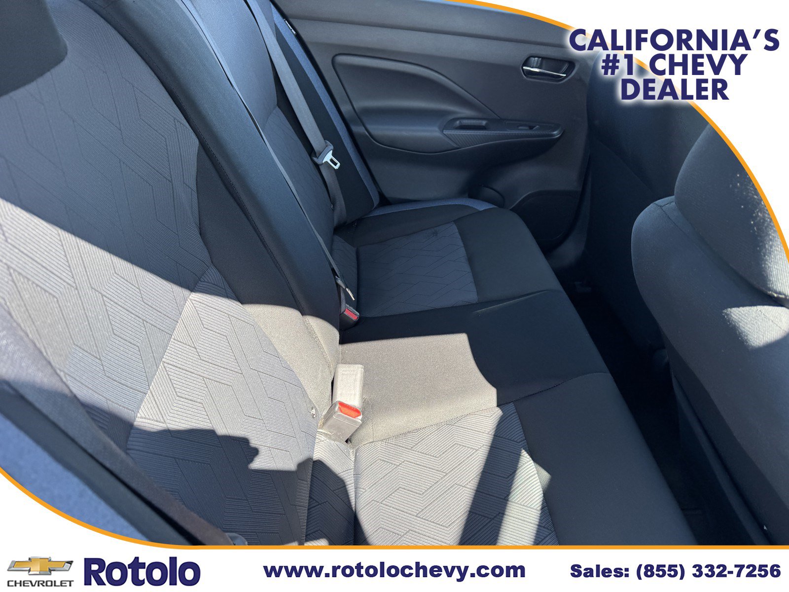 Used 2024 Nissan Versa SV FWD image 10