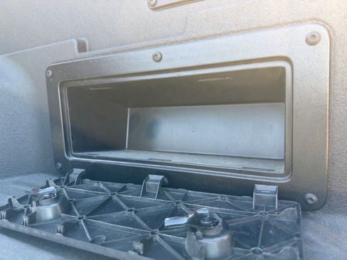 Used 2024 Toyota Tacoma TRD Sport w/ TRD Sport Upgrade Package image 20