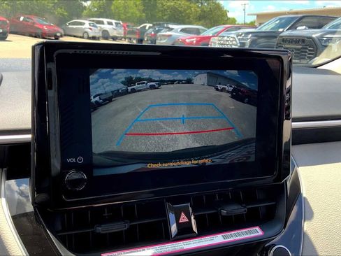 Used 2024 Toyota Corolla LE image 26