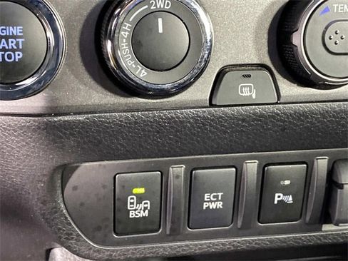 Used 2023 Toyota Tacoma TRD Sport image 20
