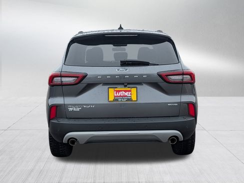 Used 2024 Ford Escape Platinum image 6