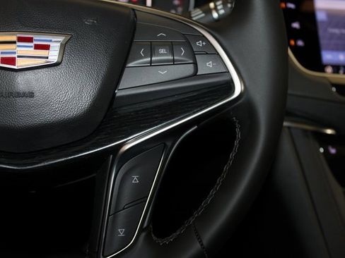 Certified 2025 Cadillac XT5 Premium Luxury w/ Technology Package image 28