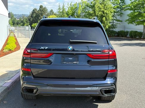Used 2022 BMW X7 xDrive40i w/ M Sport Package AWD/4WD image 5