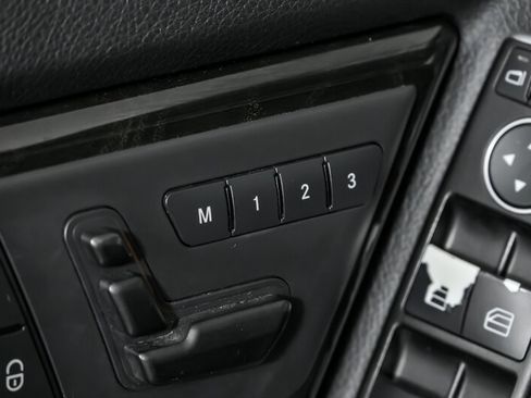 Used 2014 Mercedes-Benz GLK 250 BlueTEC 4MATIC image 17