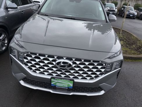 Used 2021 Hyundai Santa Fe Limited w/ Cargo Package image 8