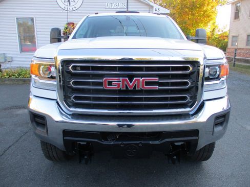 Used 2016 GMC Sierra 2500 4x4 Double Cab w/ Snow Plow Prep Package image 9
