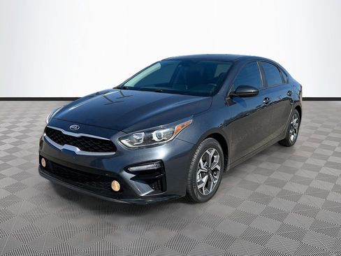 Used 2020 Kia Forte LXS image 3
