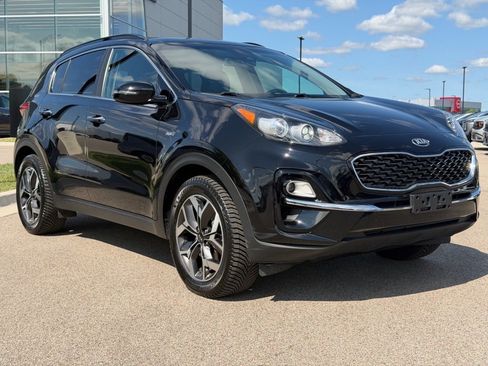 Used 2022 Kia Sportage EX AWD/4WD image 1