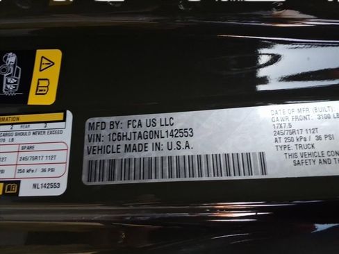 Used 2022 Jeep Gladiator Sport image 36