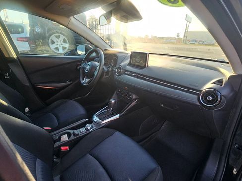 Used 2018 Toyota Yaris iA image 10