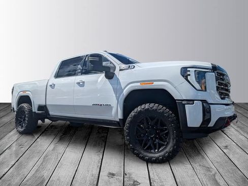 Used 2024 GMC Sierra 2500 AT4 w/ AT4 Premium Plus Package AWD/4WD image 7