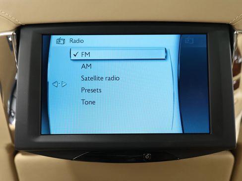 Used 2015 Rolls-Royce Ghost RWD image 64