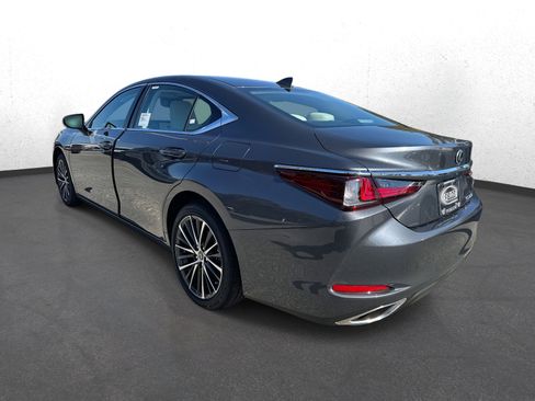 New 2025 Lexus ES 350 w/ Premium Package image 5