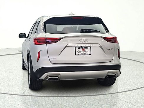 Used 2019 INFINITI QX50 Essential AWD/4WD image 6