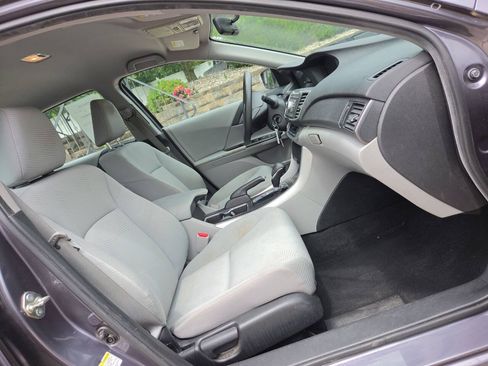Used 2015 Honda Accord LX image 19
