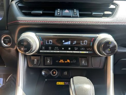 Certified 2024 Toyota RAV4 XSE w/ Weather Package AWD/4WD image 34