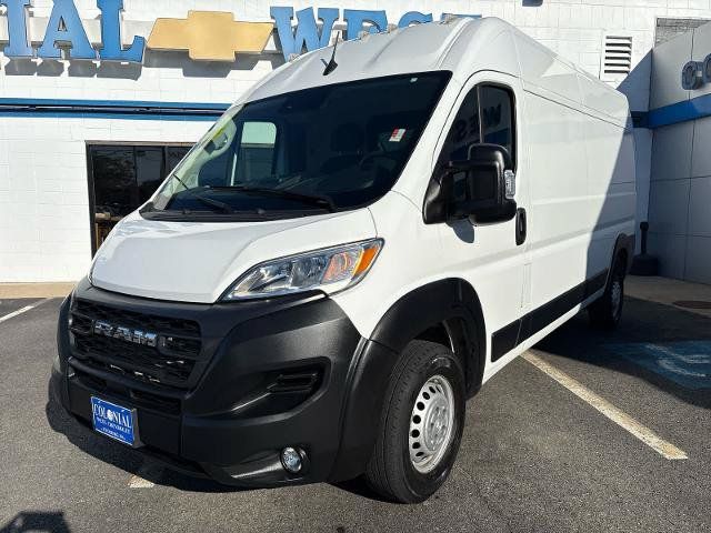 Used 2025 RAM ProMaster 2500 w/ Convenience Group FWD image 1