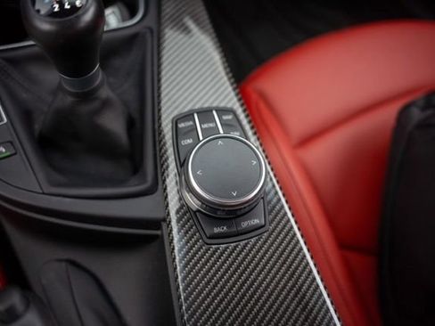 Used 2018 BMW M3 RWD image 24