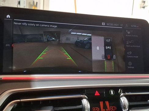 Used 2023 BMW X6 xDrive40i w/ M Sport Package image 15