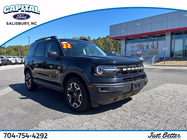 Used 2022 Ford Bronco Sport Outer Banks w/ Tech Package AWD/4WD image 1