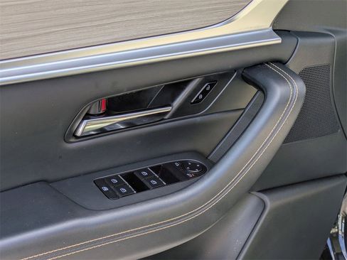 Used 2025 MAZDA CX-90 3.3 Turbo w/ Premium Sport Pkg image 3