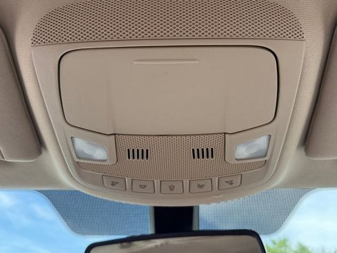 Used 2019 Lincoln MKC Select w/ MKC Climate Package FWD image 32