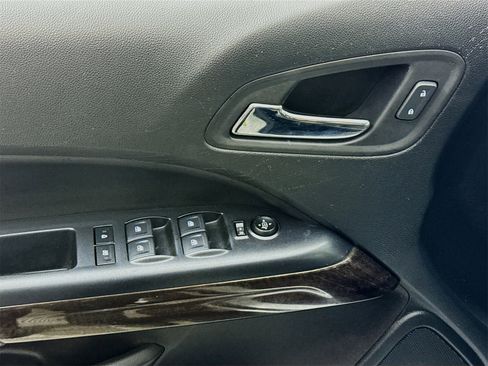 Used 2019 GMC Canyon SLT w/ Driver Alert Package image 14