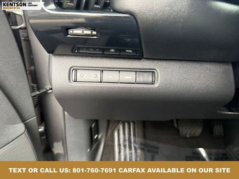 Used 2025 Nissan Pathfinder SV image 21