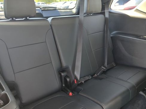 Used 2020 Chevrolet Traverse Premier w/ Redline Edition FWD image 22