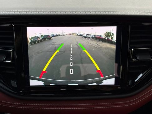Used 2023 Dodge Durango SRT AWD/4WD image 39