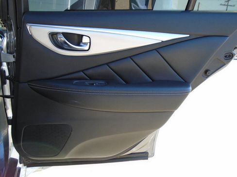 Used 2021 INFINITI Q50 Luxe image 30