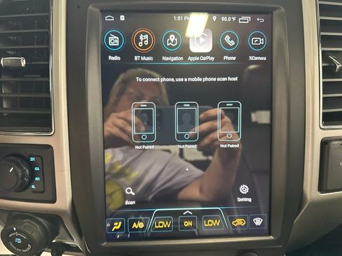 Used 2019 Ford F150 Lariat w/ Equipment Group 502A Luxury AWD/4WD image 30