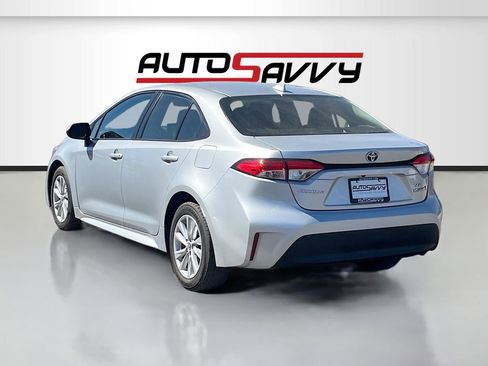 Used 2024 Toyota Corolla Hybrid Sedan FWD image 5