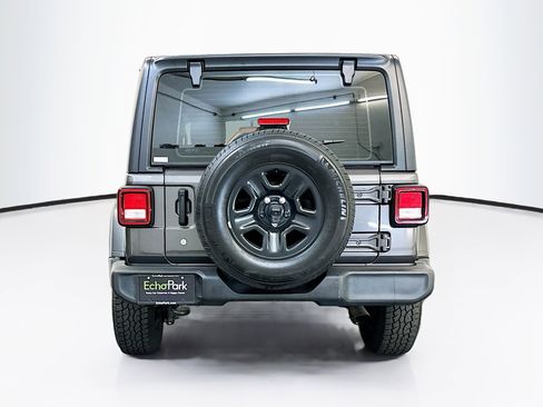 Used 2020 Jeep Wrangler Unlimited Sport image 7