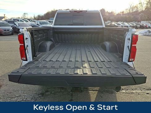 Used 2024 Chevrolet Silverado 2500 High Country w/ High Country Premium Package image 32