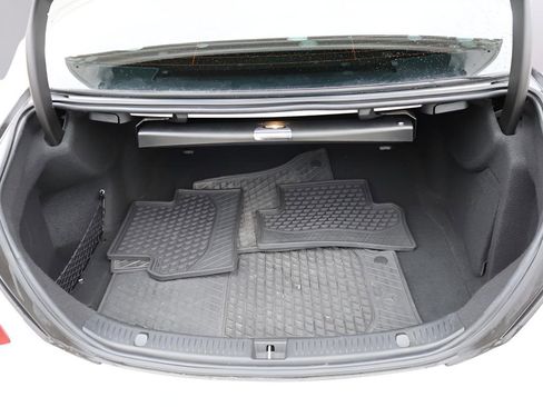 Used 2018 Mercedes-Benz E 43 AMG 4MATIC Sedan w/ Premium 2 Package image 18