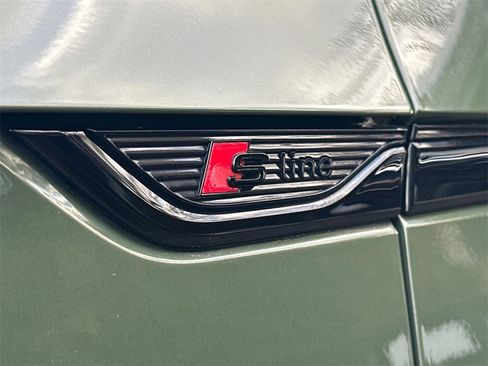 Used 2022 Audi A5 2.0T Premium Plus w/ Premium Plus image 11