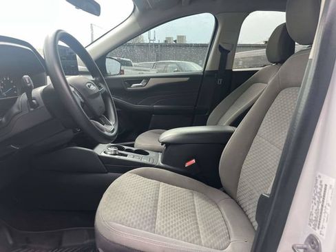 Used 2021 Ford Escape SE FWD image 22