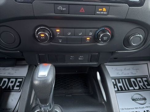 Used 2023 Nissan Frontier SV w/ Tow Package image 24