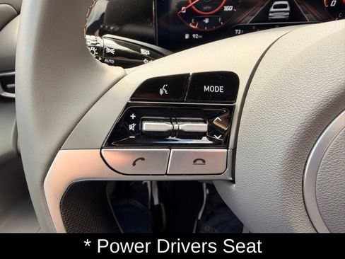 Used 2023 Hyundai Elantra SEL w/ Convenience Package FWD image 25