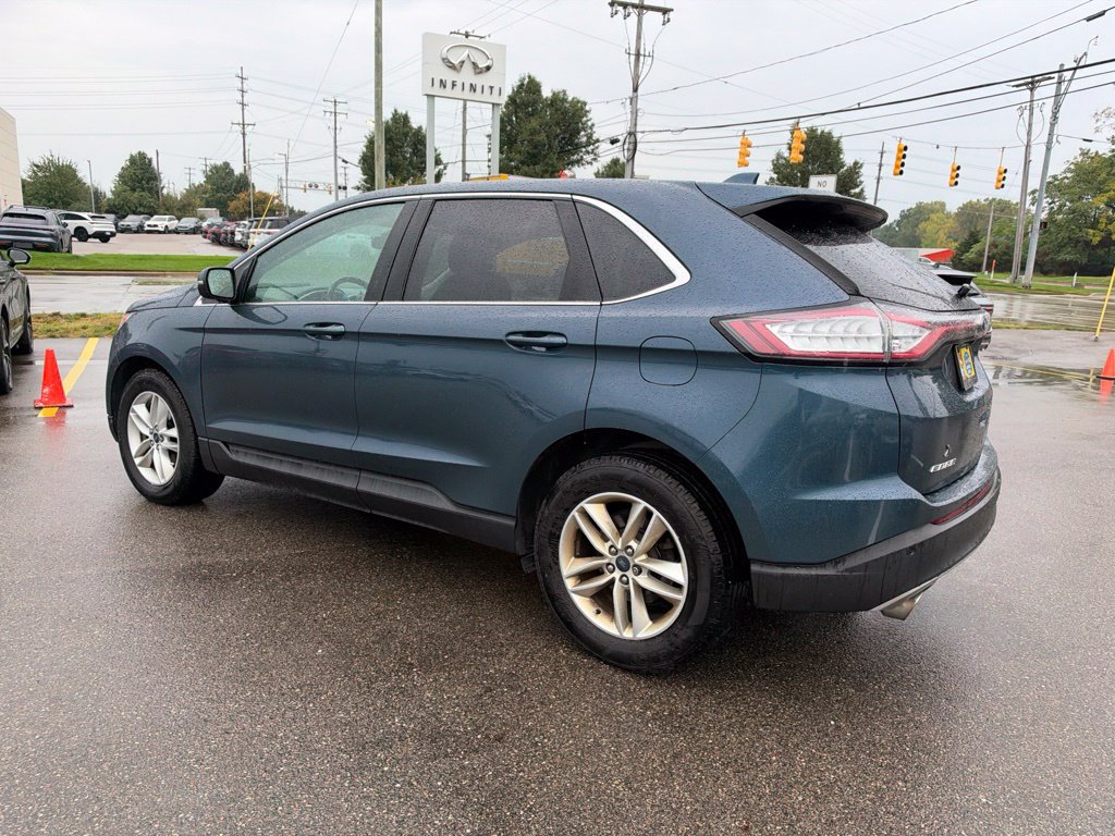 Used 2016 Ford Edge SEL w/ Equipment Group 201A FWD image 3