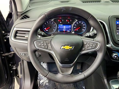 Used 2022 Chevrolet Equinox LT FWD image 13