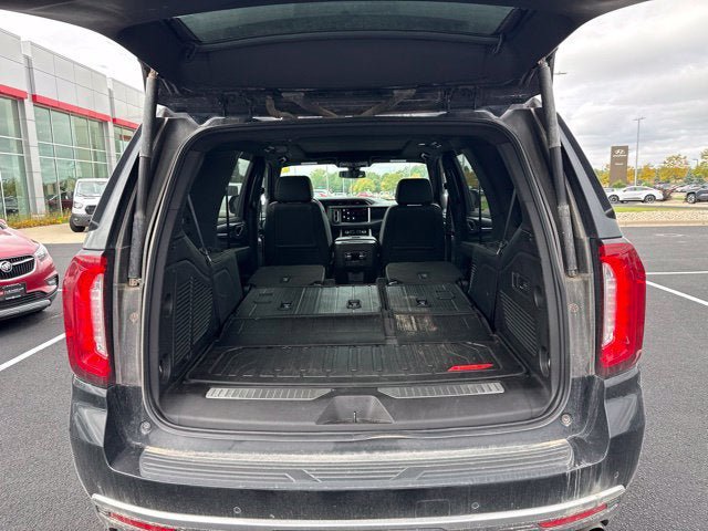 Used 2022 GMC Yukon Denali AWD/4WD image 6