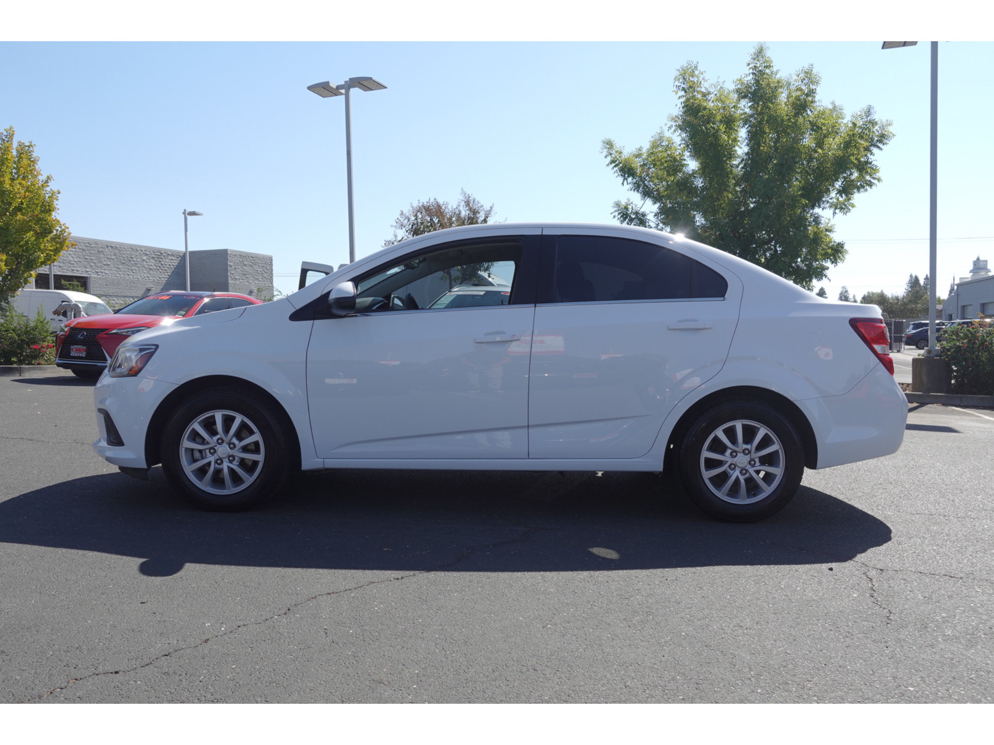 Used 2020 Chevrolet Sonic LT FWD image 6