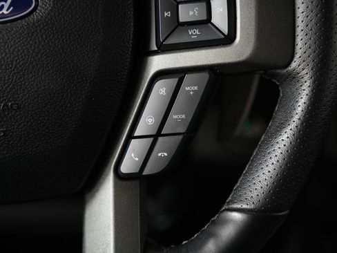 Used 2020 Ford F150 Raptor w/ Equipment Group 802A Luxury AWD/4WD image 15