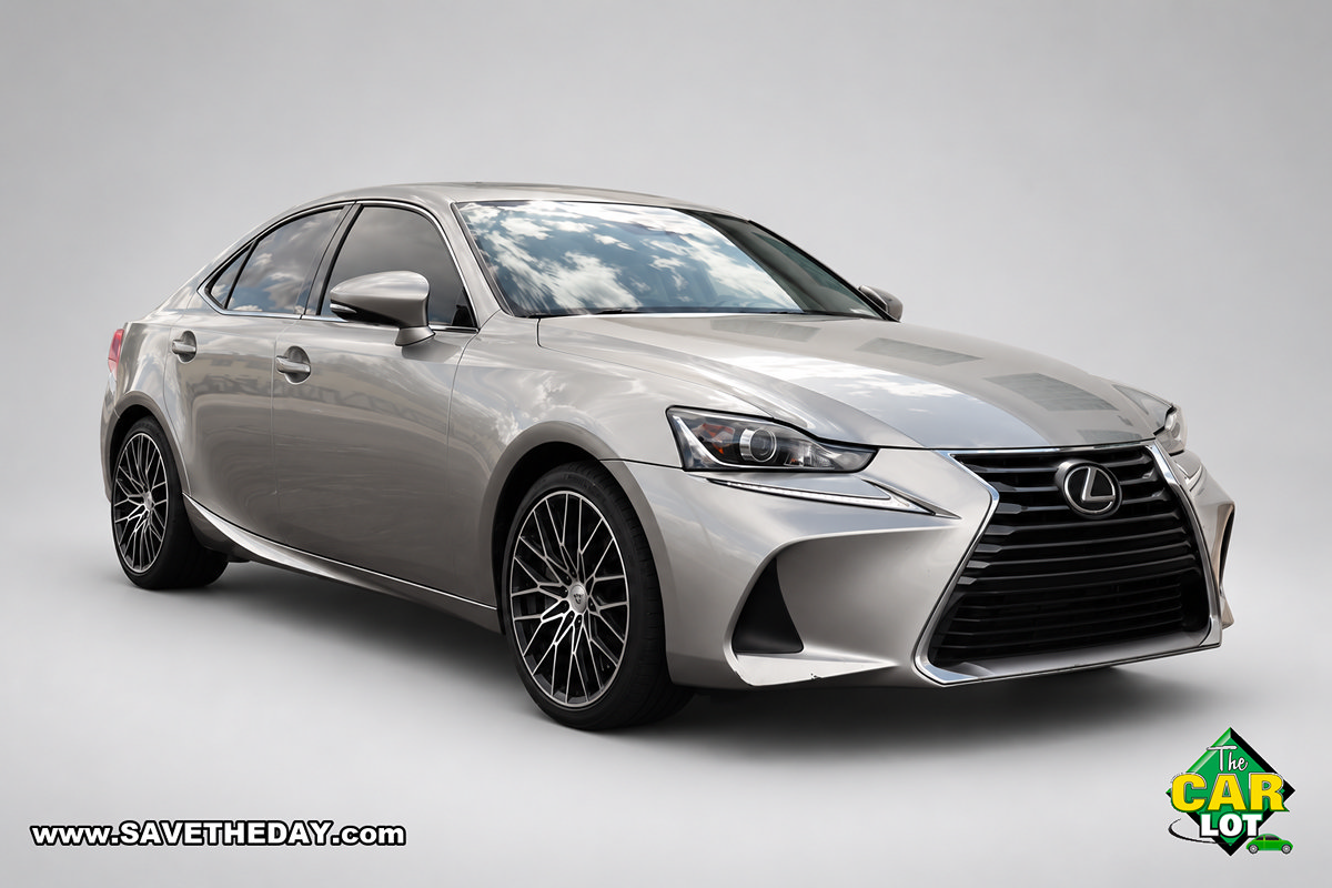 Used 2017 Lexus IS 200t RWD image 10