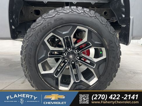 Used 2021 Chevrolet Silverado 1500 RST w/ Z71 Off-Road Package image 21