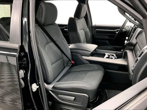 Used 2025 RAM 1500 Big Horn AWD/4WD image 8
